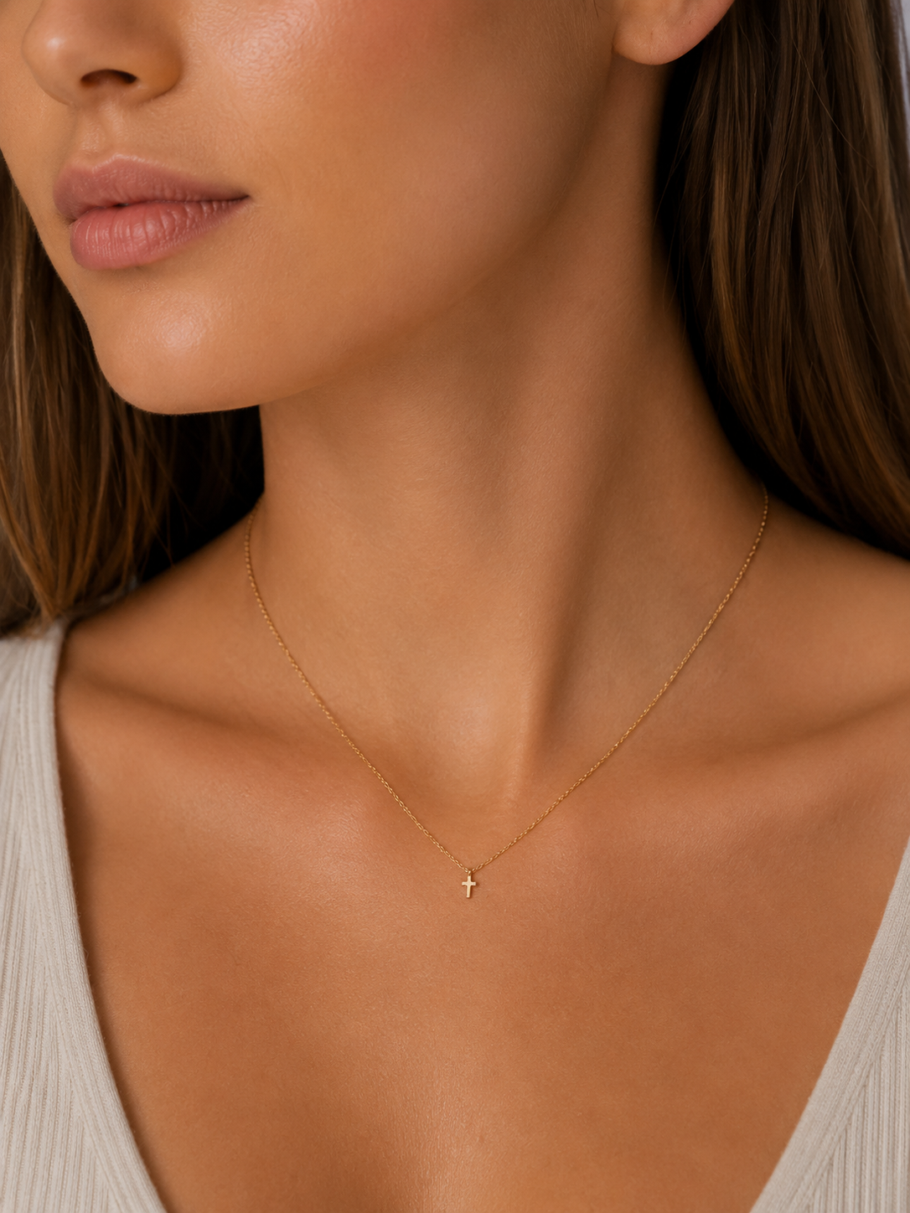 Colier Cu Cruciulita Aur 14K NN-82